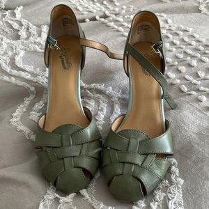 Chunky heel Seychelle’s